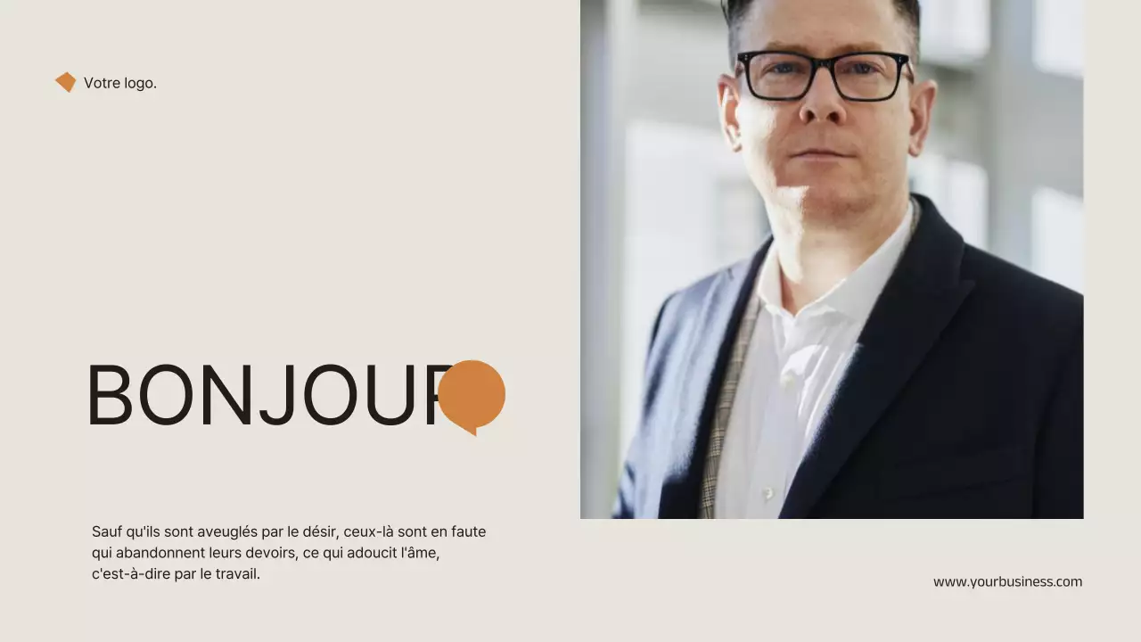 Noir et orange Minimal Elegant Real Estate Marketing Strategy Announcement