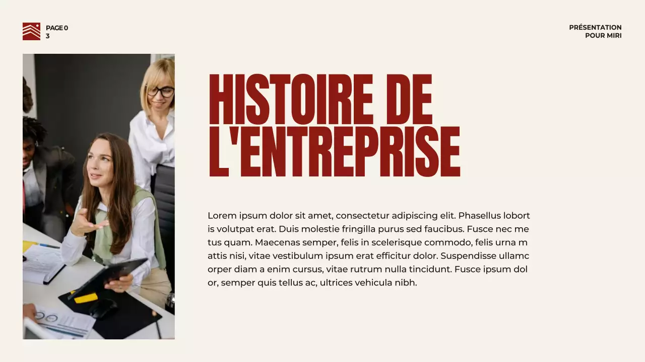 Stratégie de pitch d'entreprise en rouge et beige