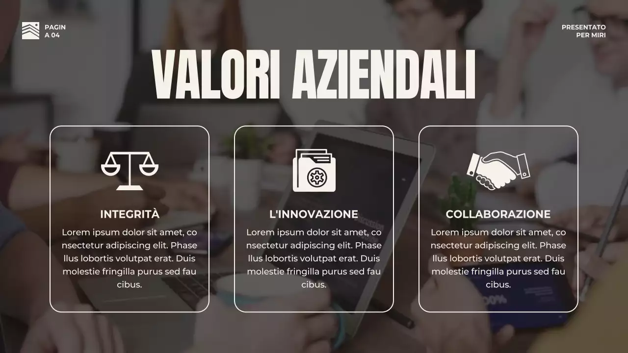 Strategia di presentazione aziendale in grassetto rosso e beige