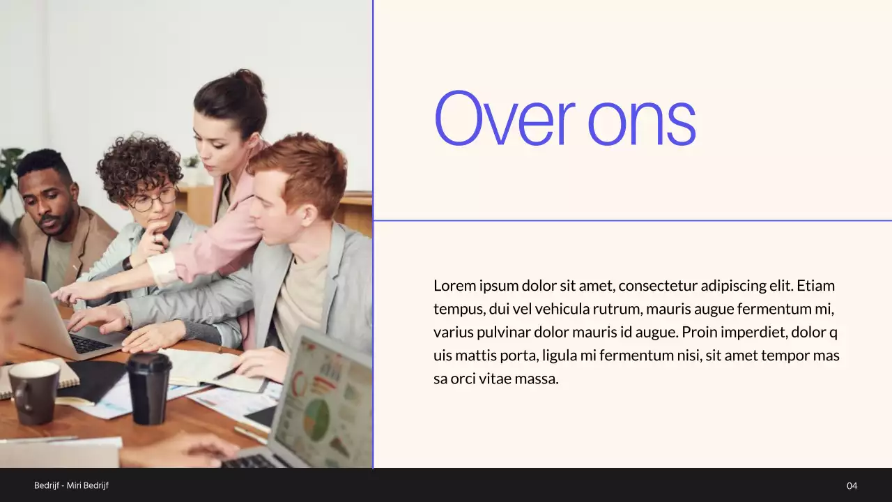 Blue and Green Minimal Bedrijfsprofiel Introductie van het bedrijf