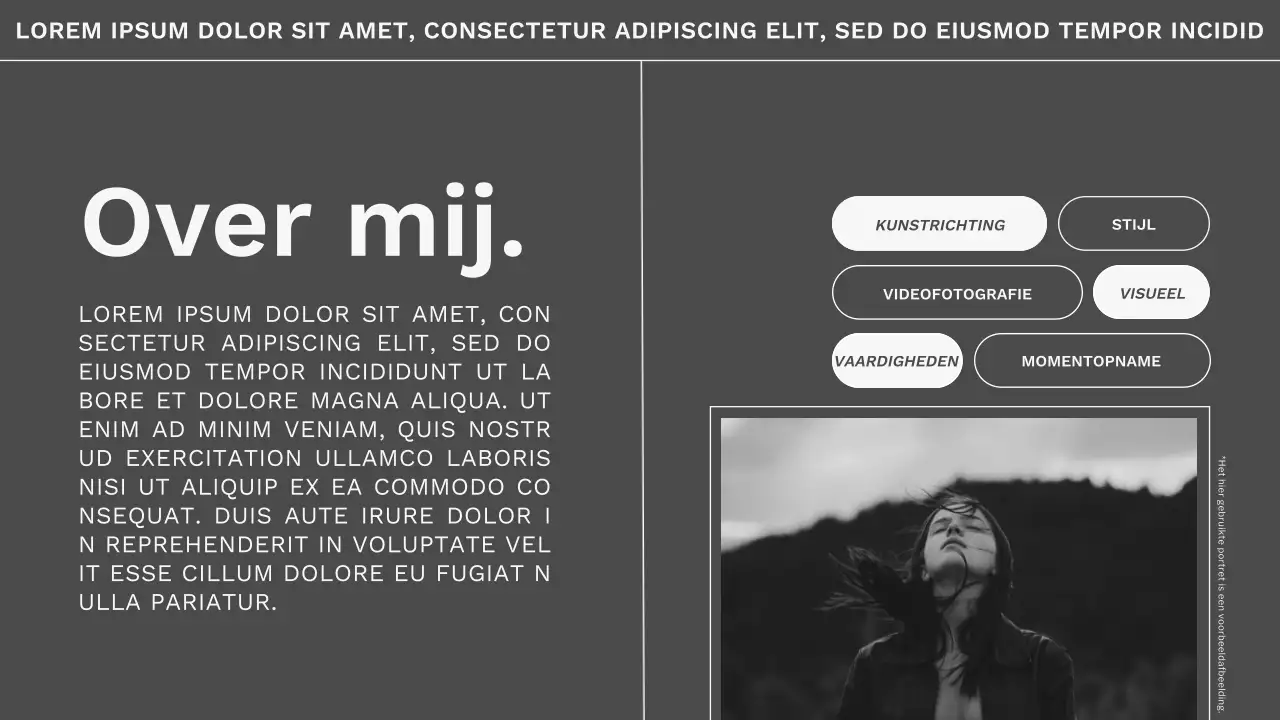 Grijs en Wit Trend Minimal Fotograaf Portfolio Materiaal