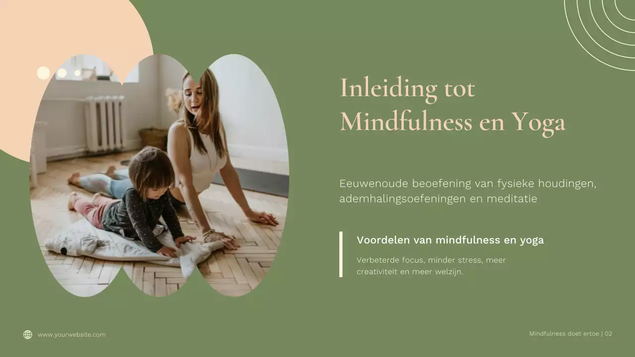 Groene Minimale Voordelen van Yoga voor Mindfulness Publiciteit