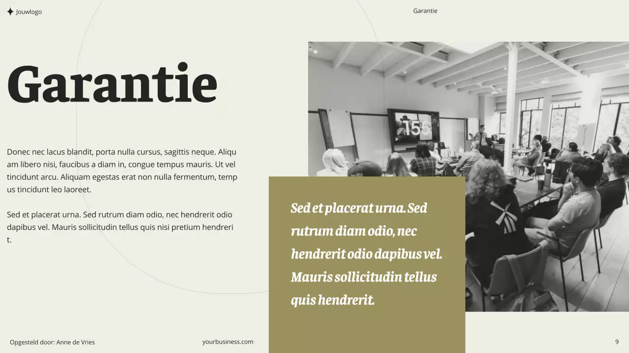 Beige Khaki Groen Minimal Esthetisch Modern Schoon Coaching Seminar Consulting Voorstel