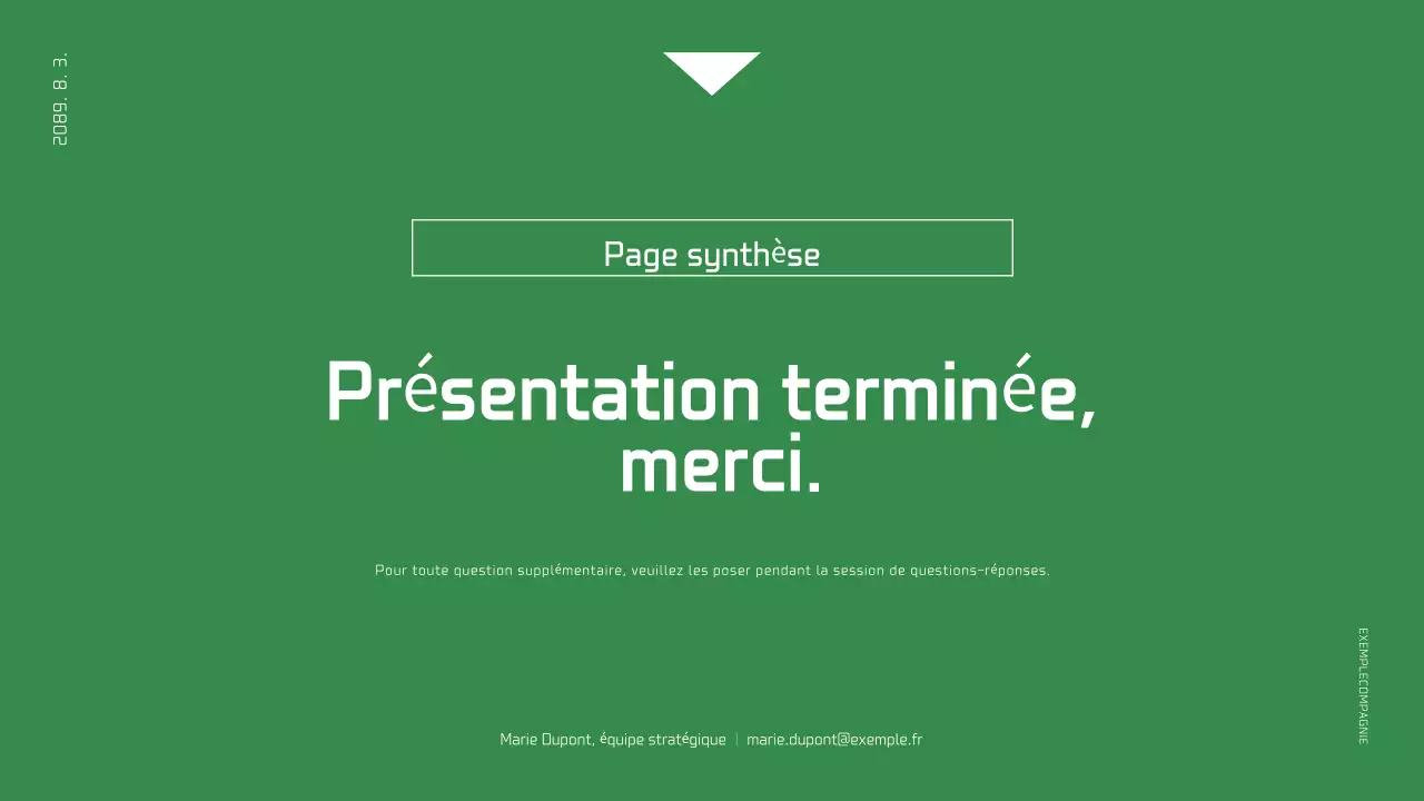 Rapport d'entreprise simple en blanc et vert