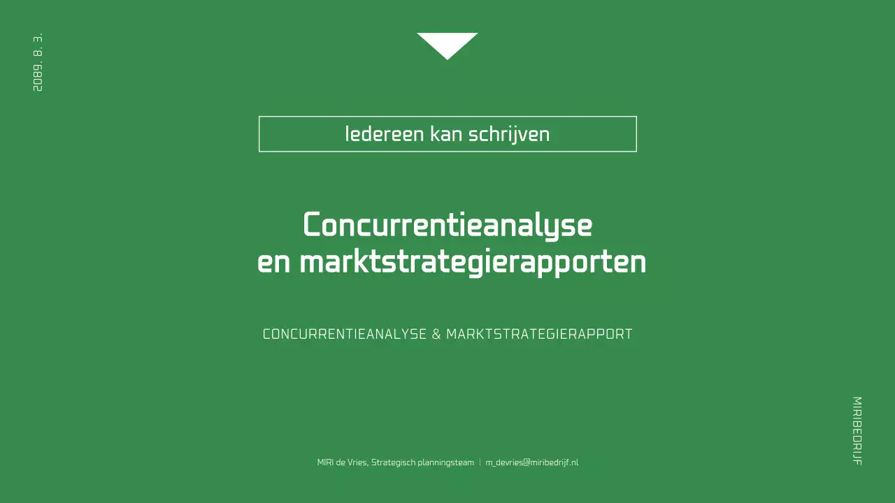 Eenvoudig bedrijfsrapport in wit en groen