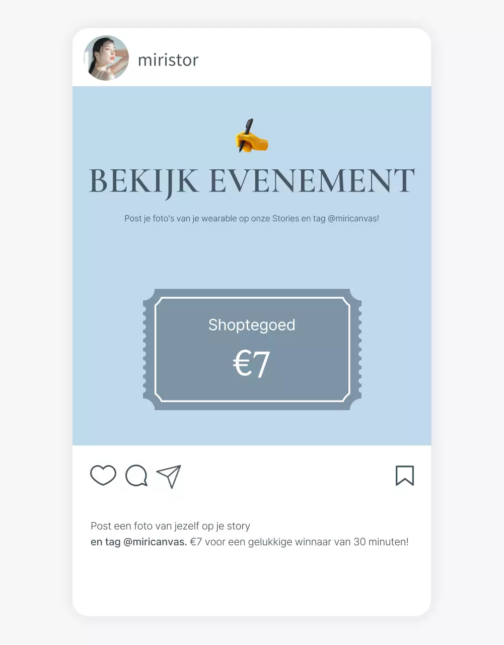 Trendy zomervakantie emoji concept in blauw en lichtblauw om mode te promoten