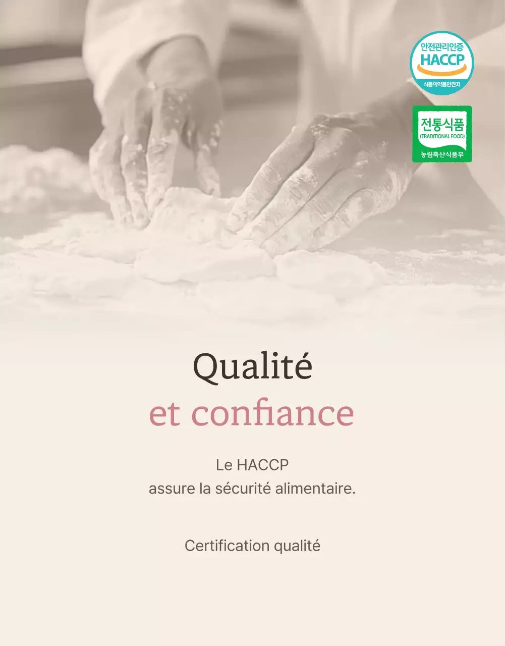 Promouvoir la vente d'en-cas coréens traditionnels de Chuseok et de coffrets cadeaux en ivoire et en rose.