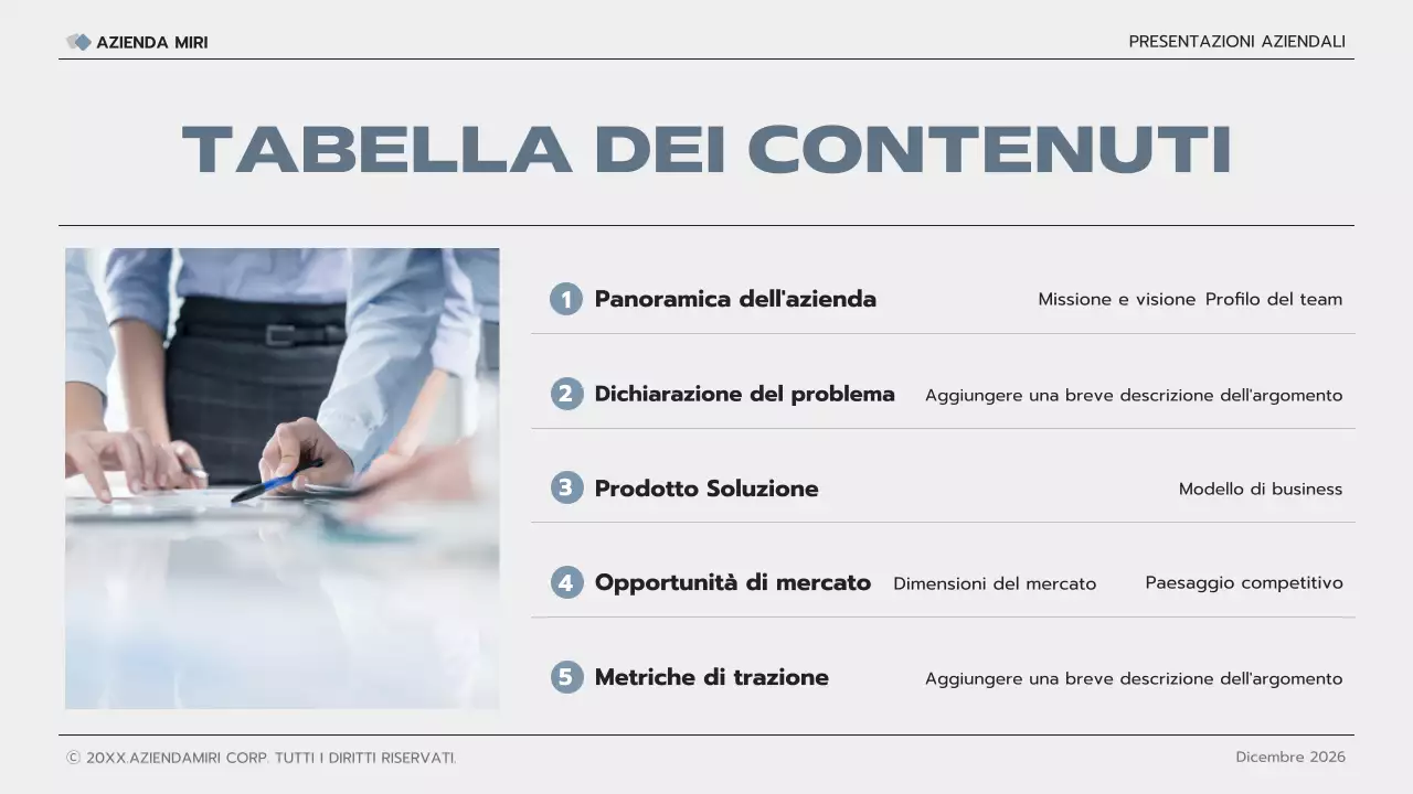 grigio passo d'affari moderno