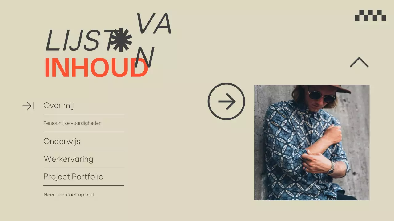 Beige Oranje Moderne Portfolio Presentatie