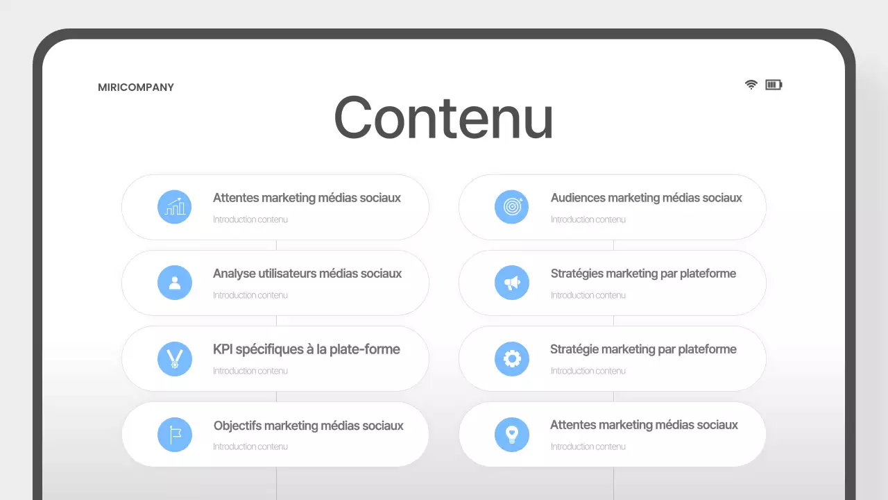 Proposition simple de marketing des médias sociaux en bleu clair