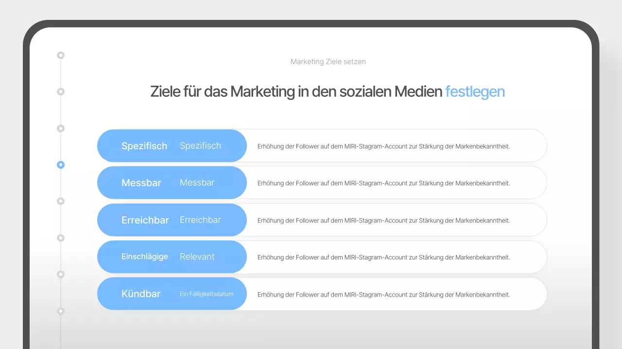 Einfacher Vorschlag für Social Media Marketing in Hellblau