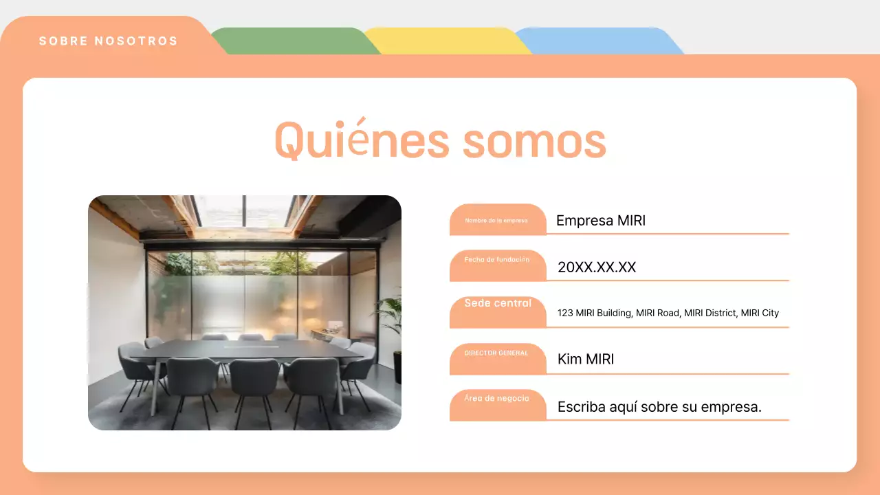 Descripción de la propuesta Khaki Simple