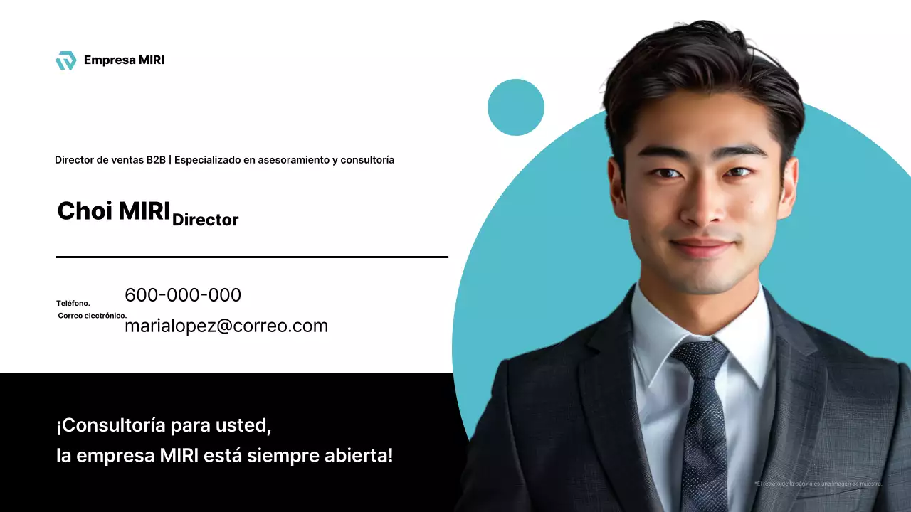 Tarjeta de presentación de diseño simple en color azul cielo