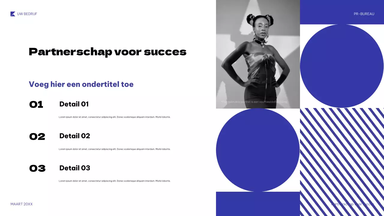 blauwe geometrische PR-presentatie