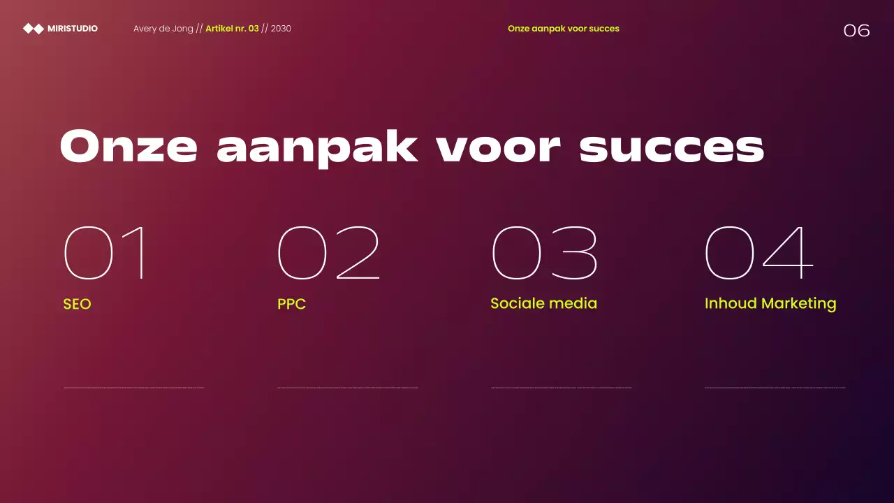 Presentatie van moderne minimalistische marketingstrategieën van Maroon
