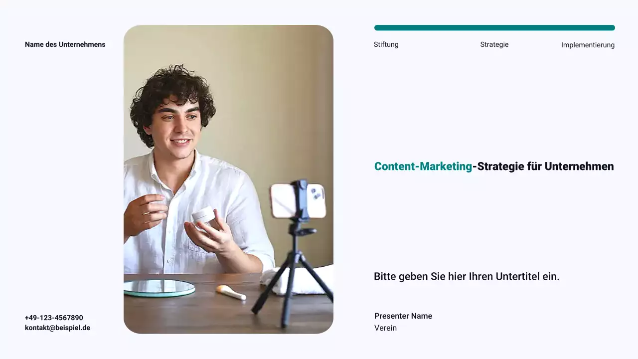 Blaugrüner, moderner, minimalistischer Content-Marketingplan