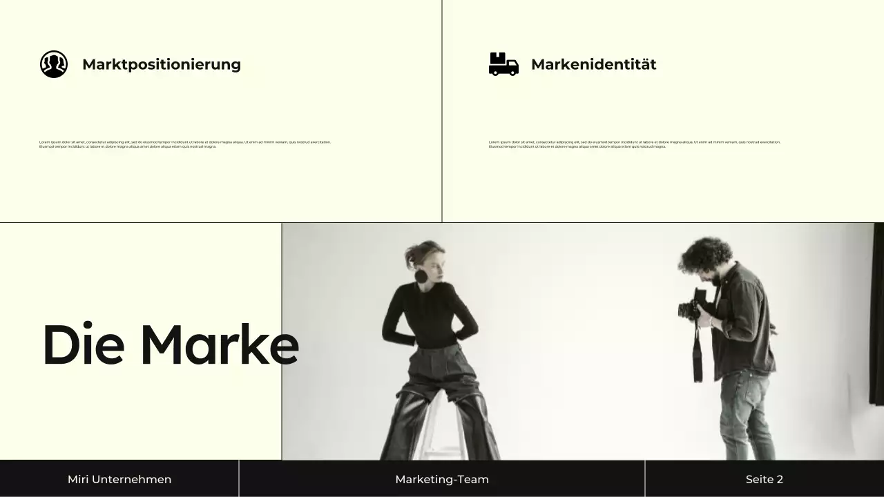 Präsentation der Content-Marketing-Strategie in Creme und Schwarz