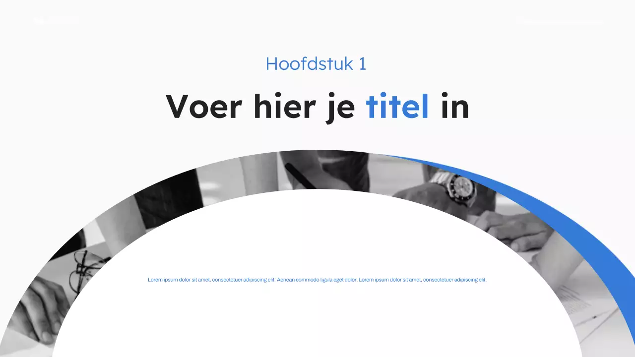 Presentatie van een blauw modern bedrijfsvoorstel