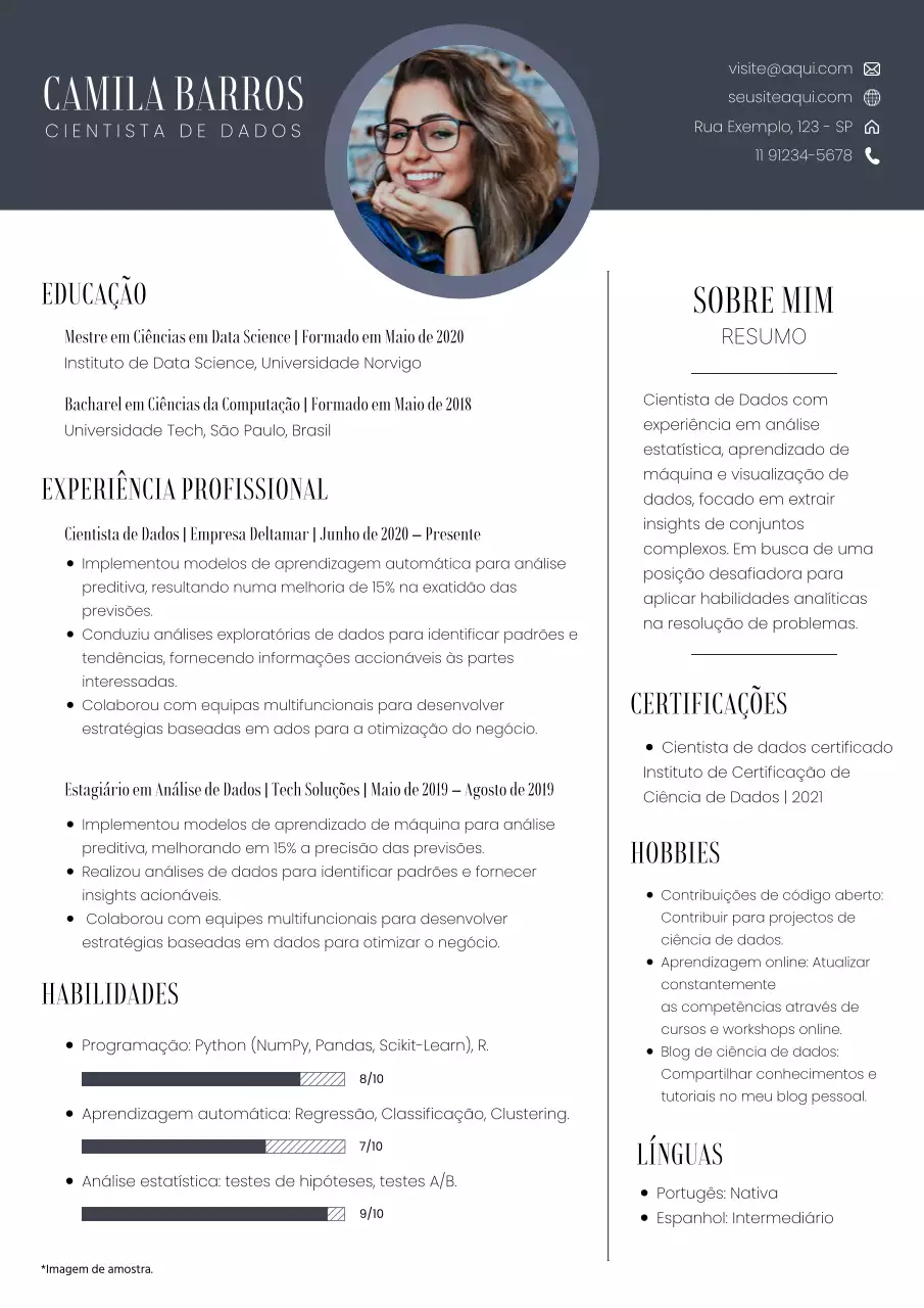 Currículo moderno de cientista de dados em cinzento e branco
