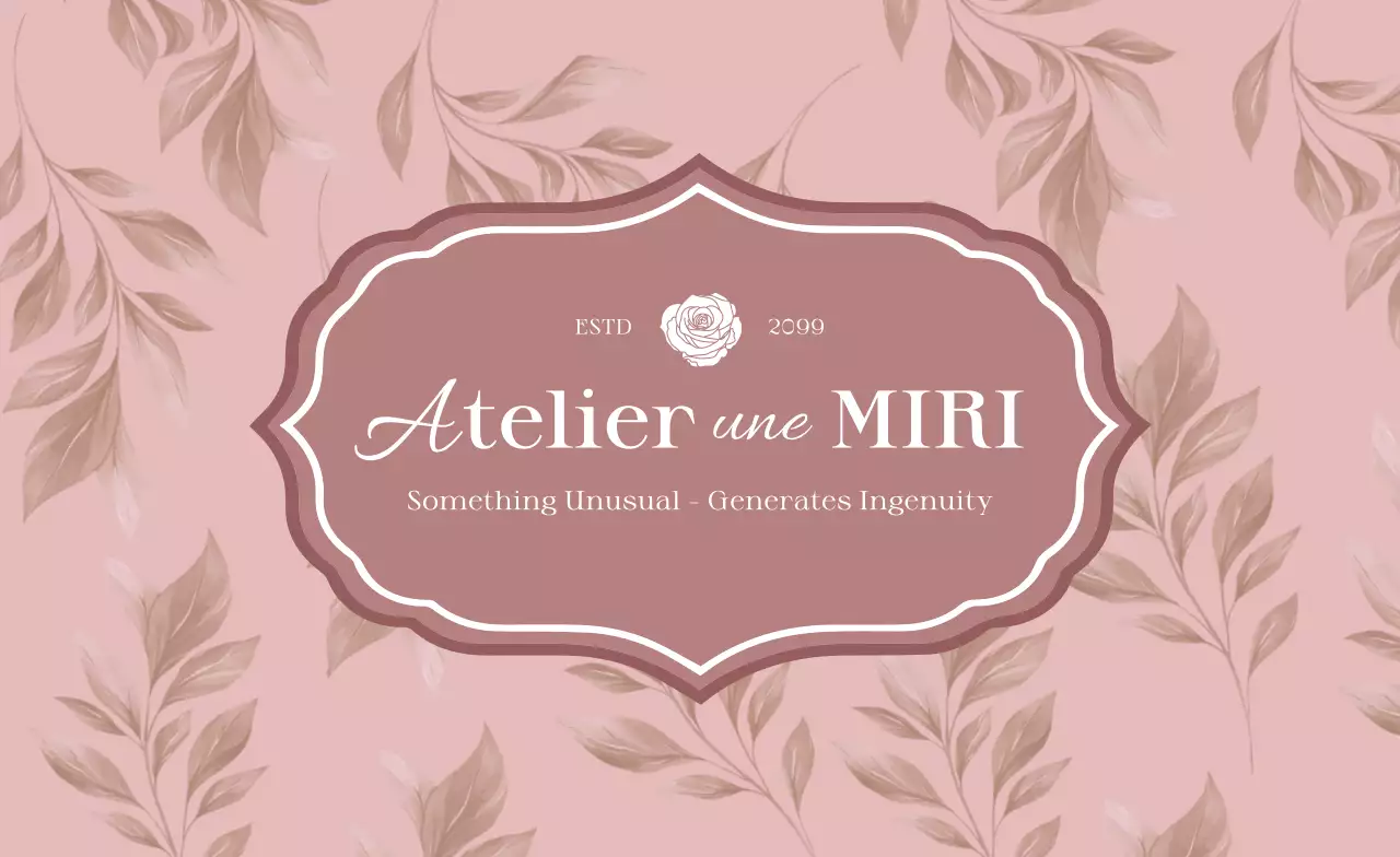 ベージュ シンプル デザイン 名刺  材質と曲線ポイント