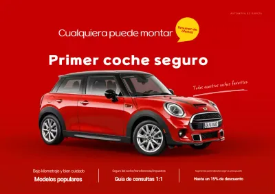 Anuncio de coche moderno rojo