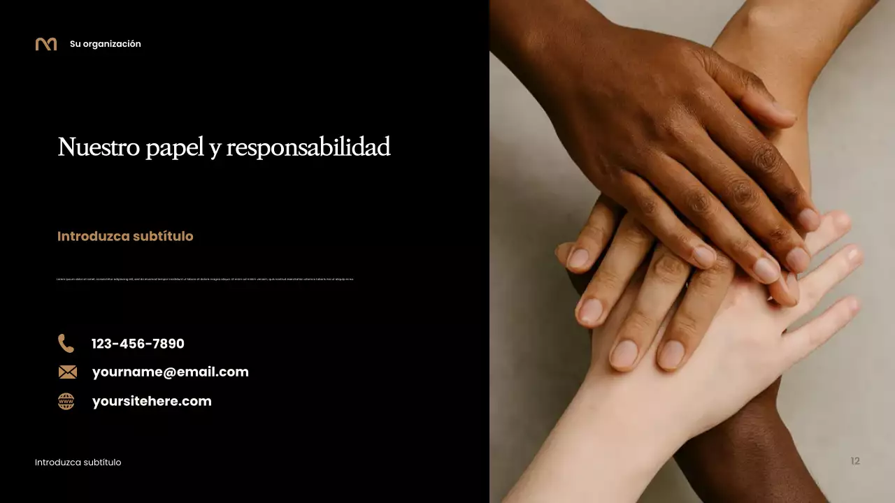 Presentación elegante del recuerdo en negro