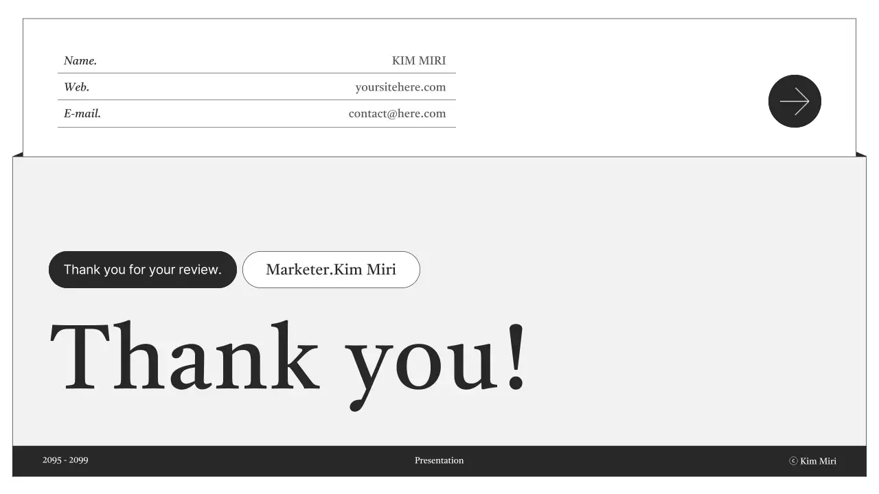 Entrega de informações de portfólio minimalista em preto e branco