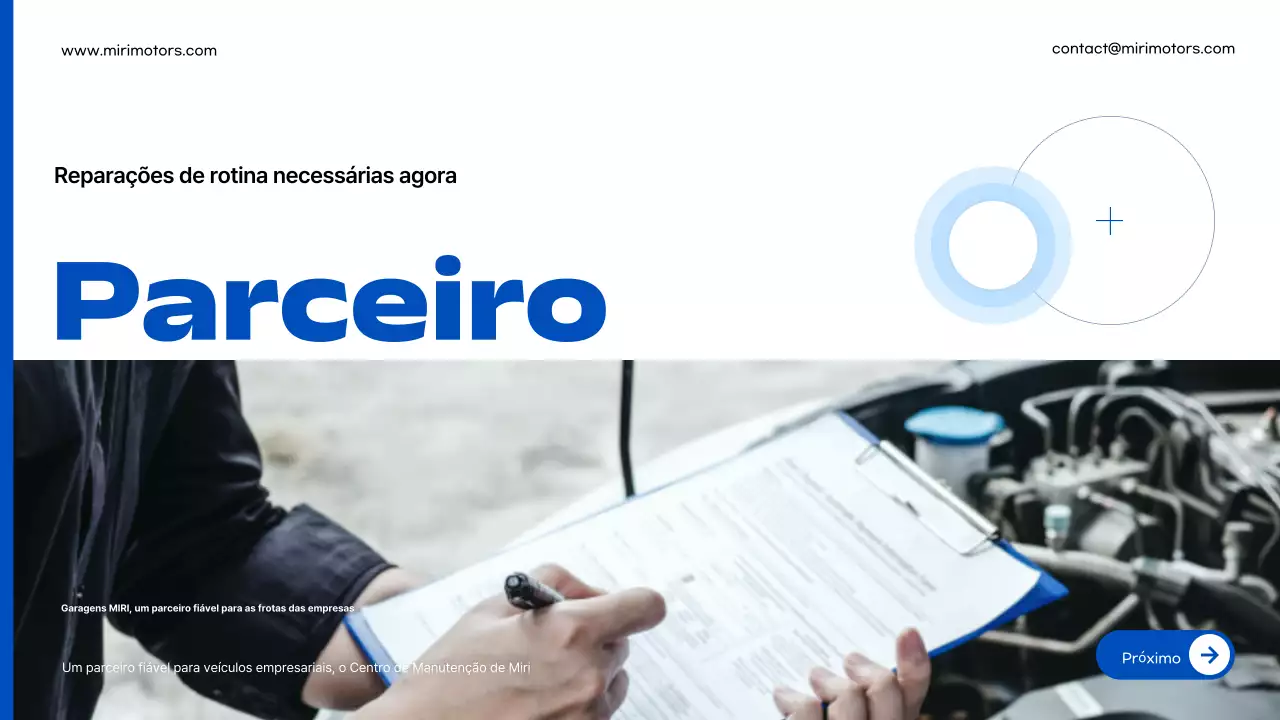 Anúncio de reparo de carro moderno azul
