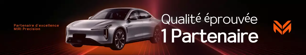 Publicité pour une voiture orange élégante