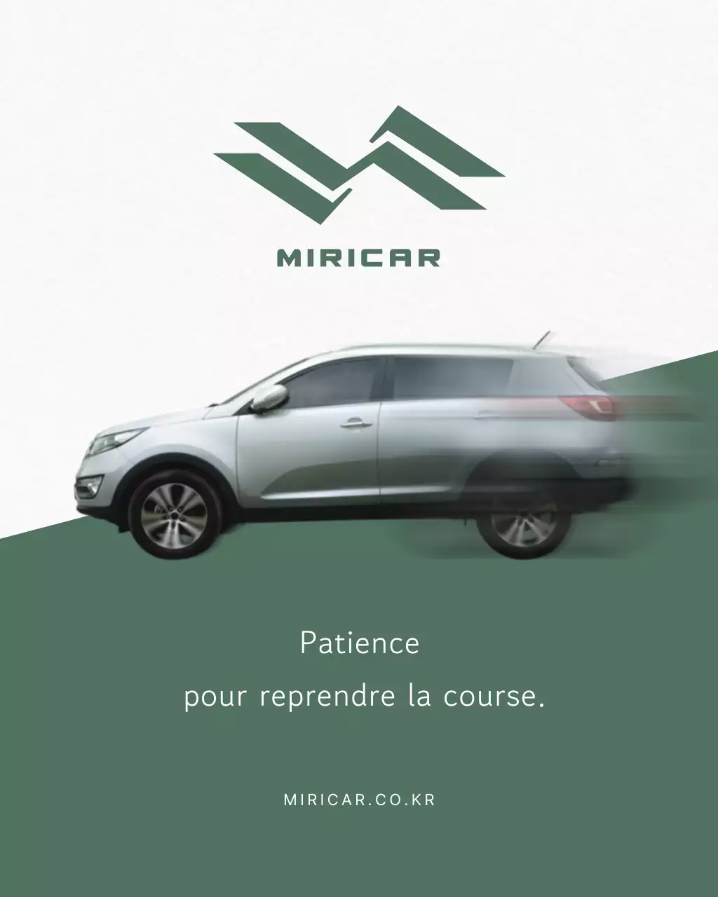 Publicité pour une voiture moderne kaki