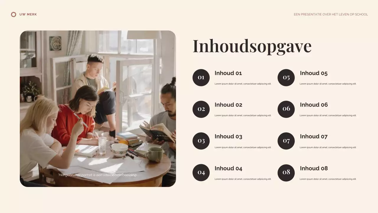 Beige en blauwe presentatie over het studentenleven