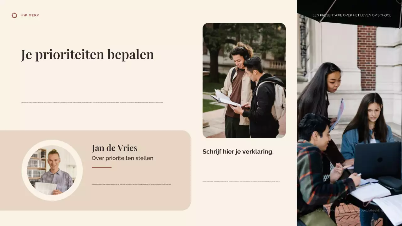 Beige en blauwe presentatie over het studentenleven