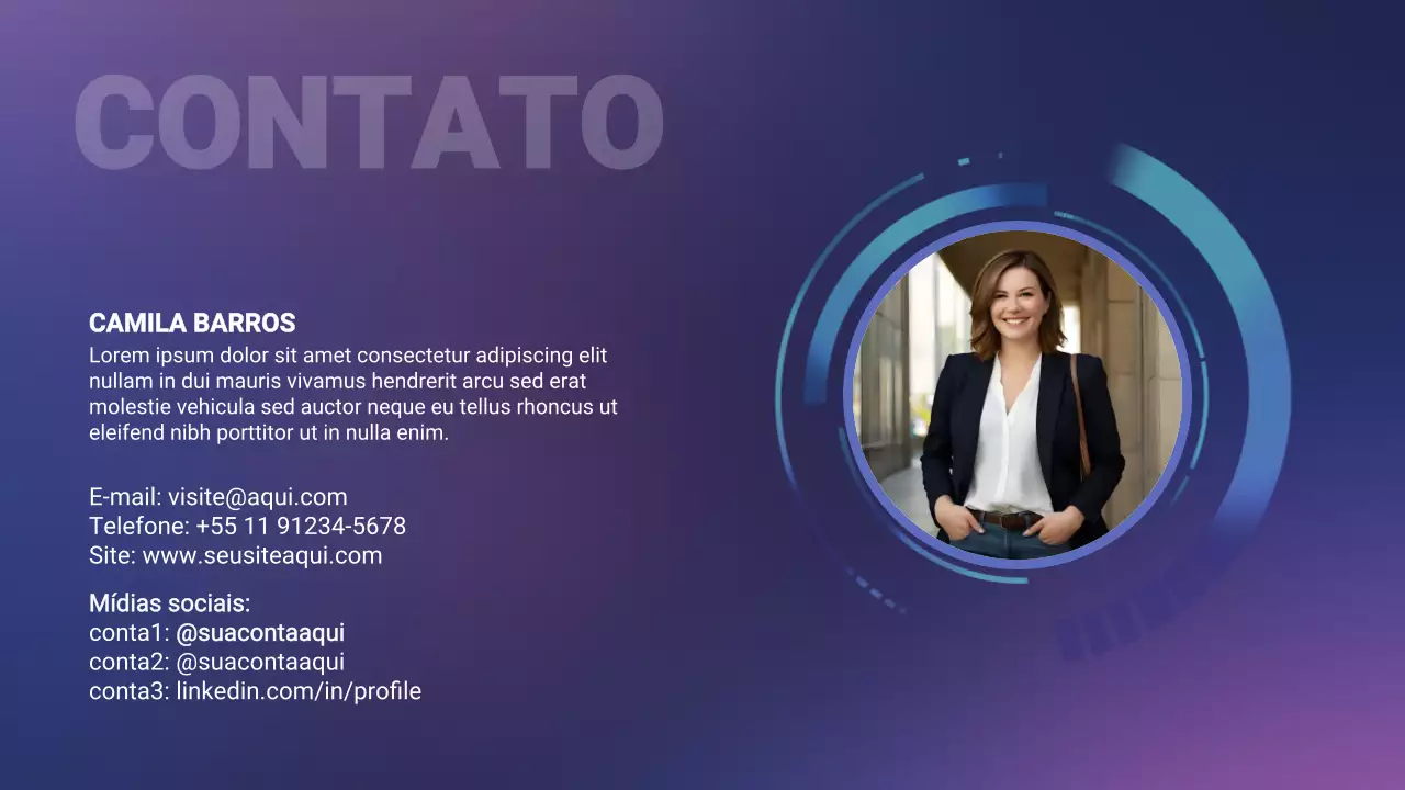 Apresentação do Portfólio de Design Moderno Roxo