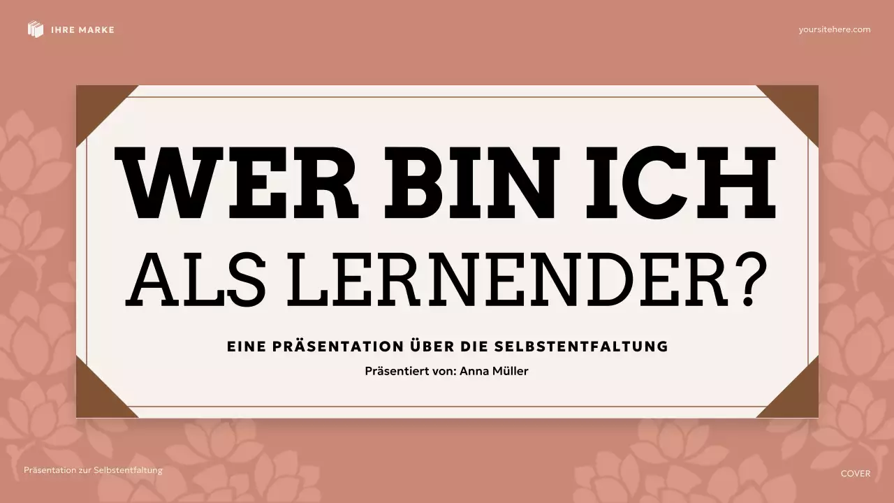 Beige und braune Blumen-Präsentation zur Selbstentwicklung