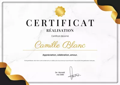 Affiche Web du certificat de réussite élégant en or