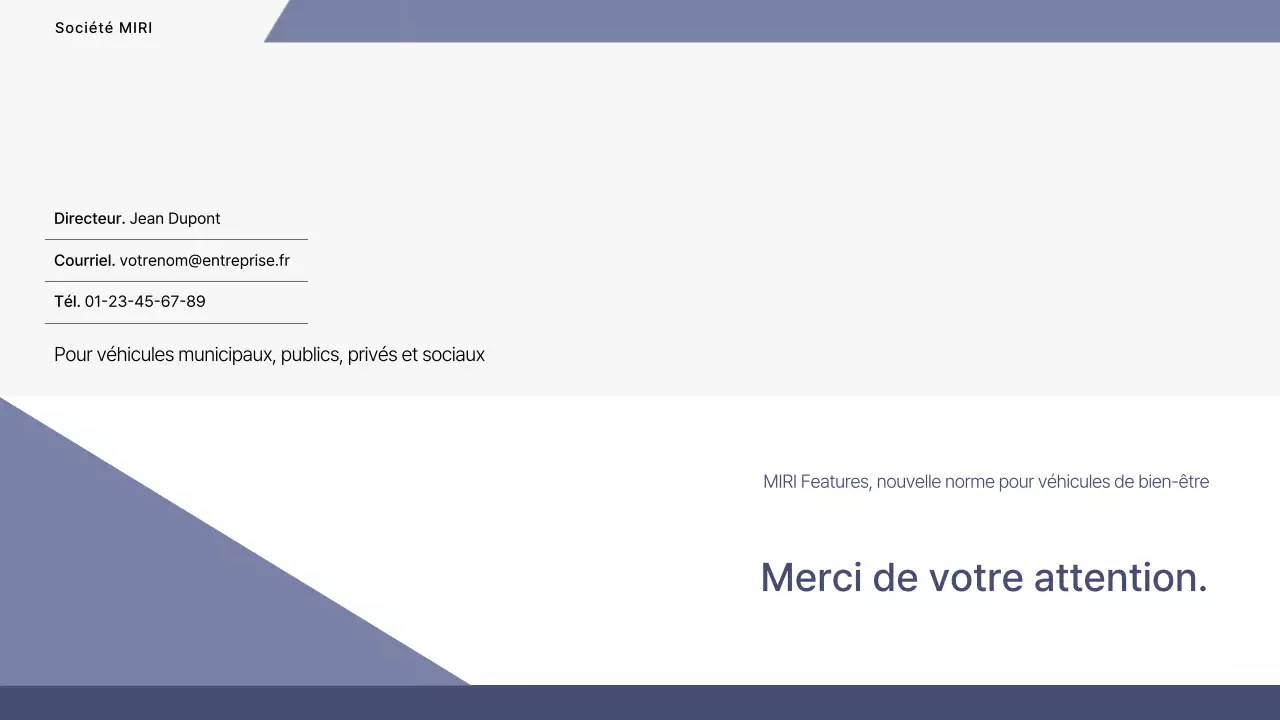 Description de la voiture grise moderne