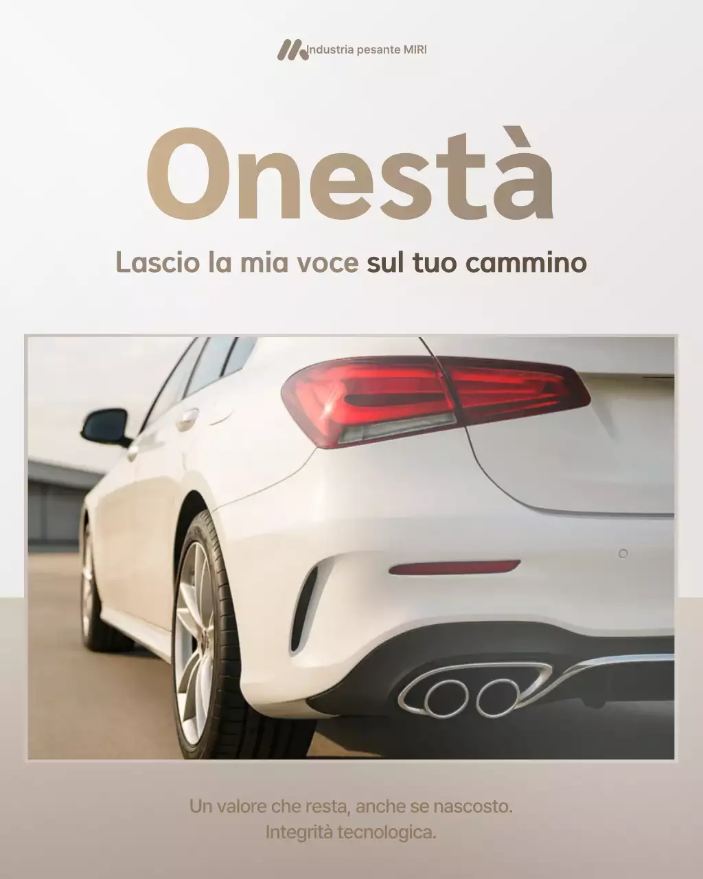 Pubblicità di un'auto moderna beige