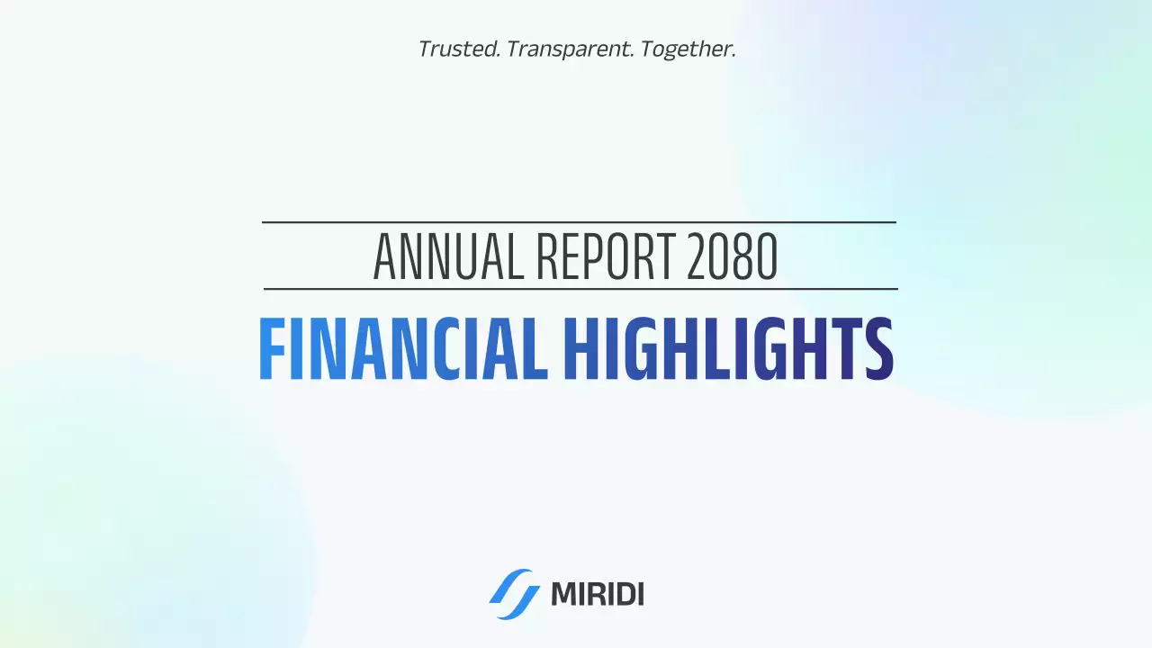 흰색 모던 보고서 분석