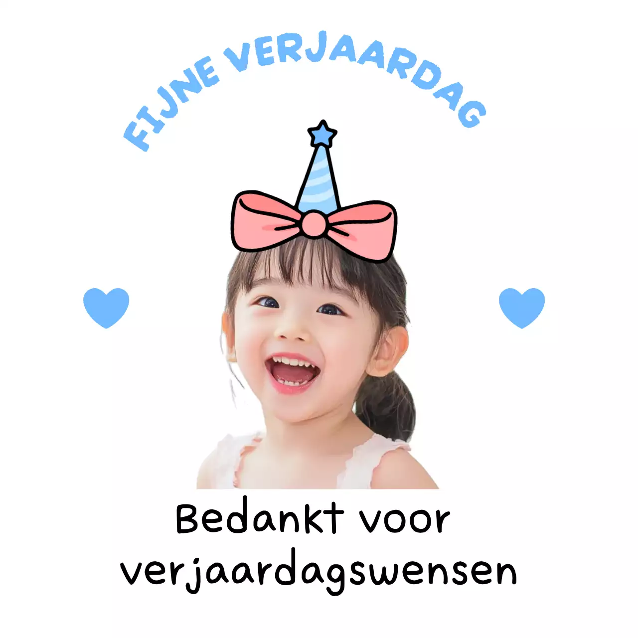 Hemelsblauwe babyverjaardagsviering