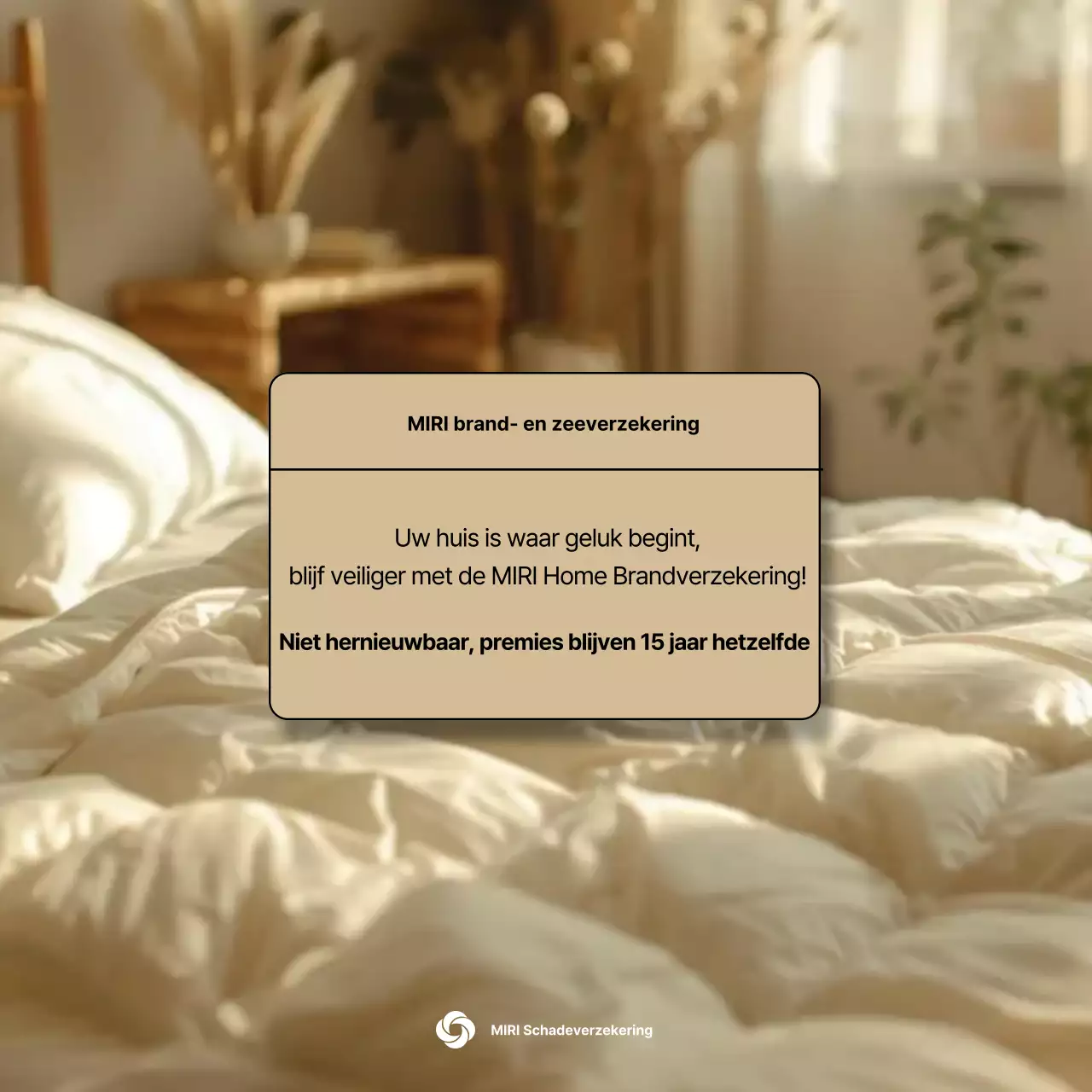 Beige moderne verzekeringsadvertentie