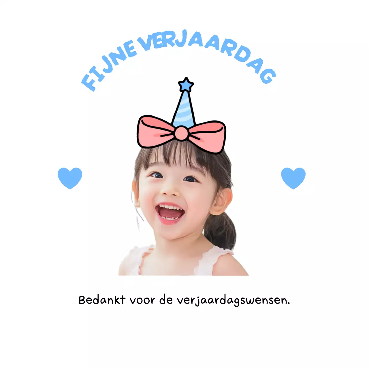 Hemelsblauwe babyverjaardagsviering