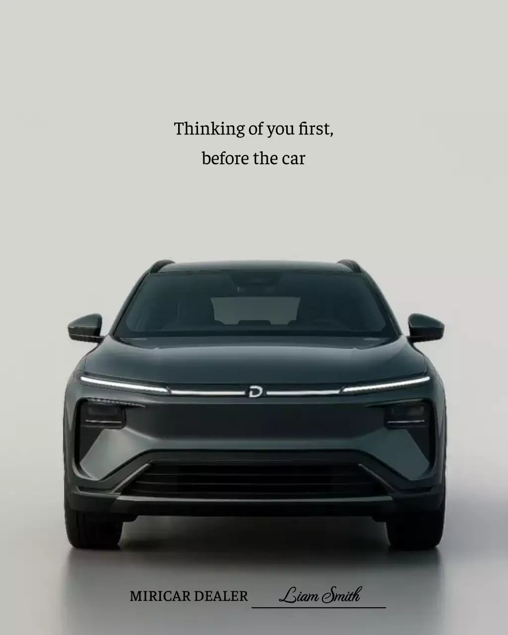 iklan mobil modern berwarna abu-abu