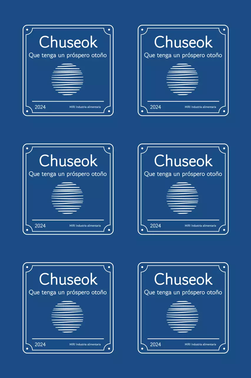 Saludos de Chuseok con bordes tradicionales y una luna flotante