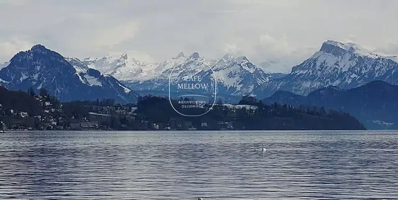 青 シンプル カフェ ロゴ 写真