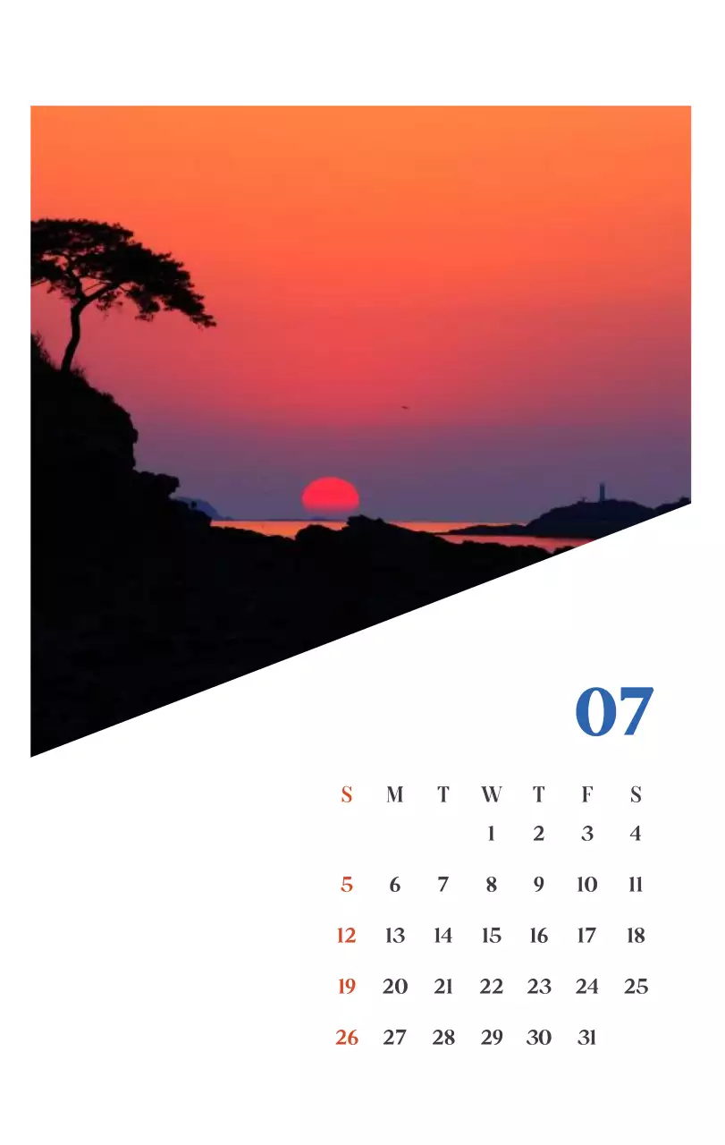 계절별 풍경 사진이 담긴 병원 달력