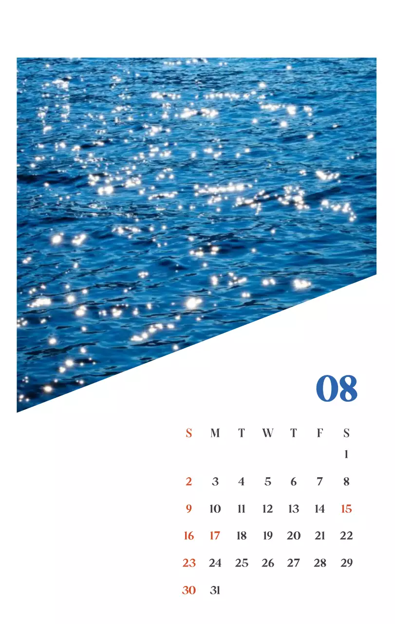 계절별 풍경 사진이 담긴 병원 달력