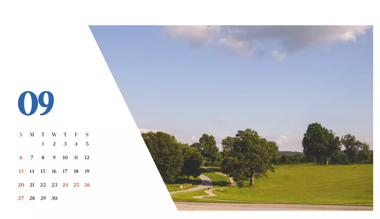 계절별 풍경 사진이 담긴 병원 달력