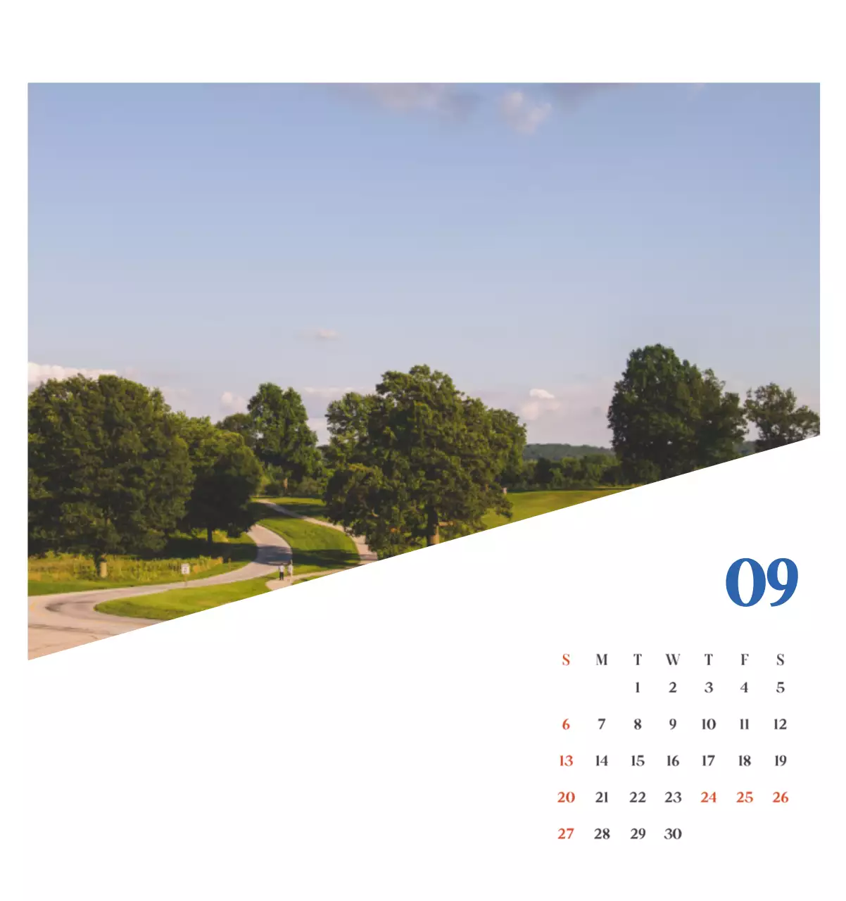 계절별 풍경 사진이 담긴 병원 달력