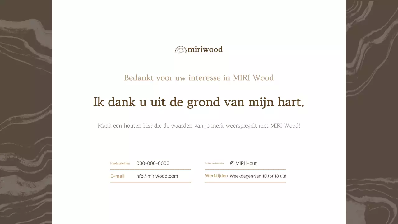 Beige Eenvoudige Productintroductiecatalogus