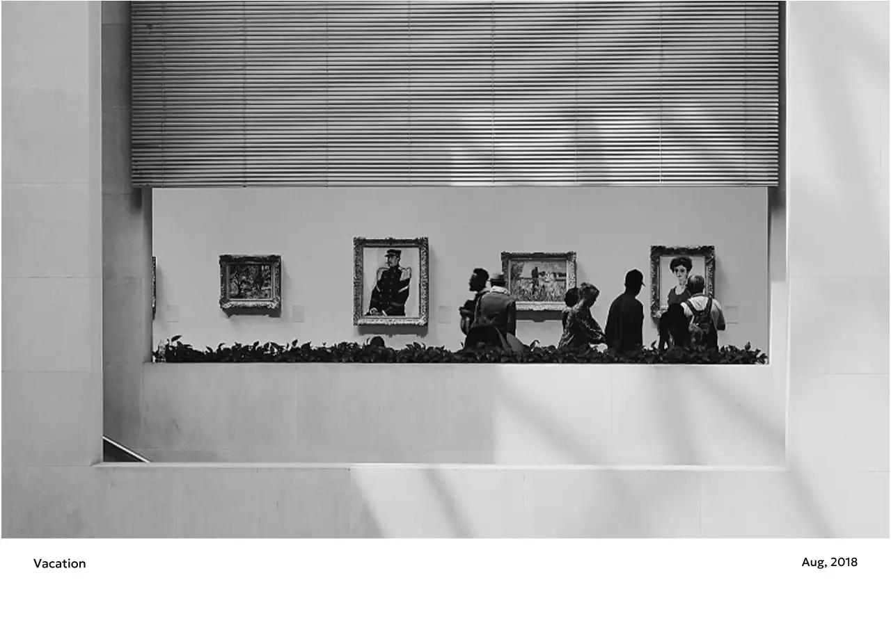 すっきりとした都会的な雰囲気のフォトカレンダー